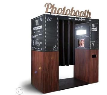 Vanaf €395: klassiek gesloten photobooth (fotohokje)