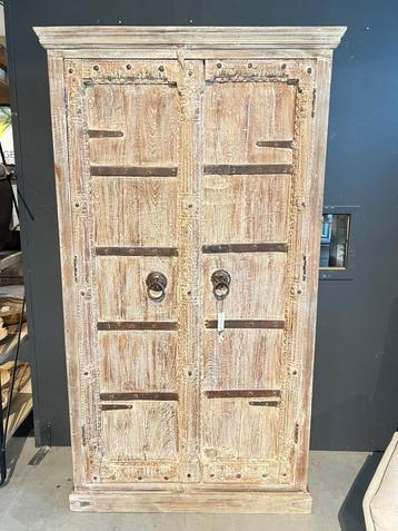 *SALE* Houten Ibiza Kasten / Dressoir van €1.895 voor €1.516