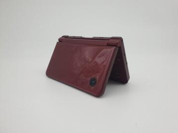 Nintendo DSi XL Bordeaux Rood (8)