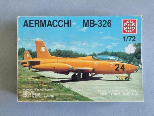 Supermodel 10-011 Aermacchi MB-326 1:72, Hobby en Vrije tijd, Modelbouw | Vliegtuigen en Helikopters, Verzenden