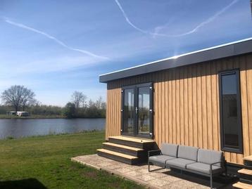 LUXE chalet te huur, 2 personen, LEEUWARDEN, incl e-bikes