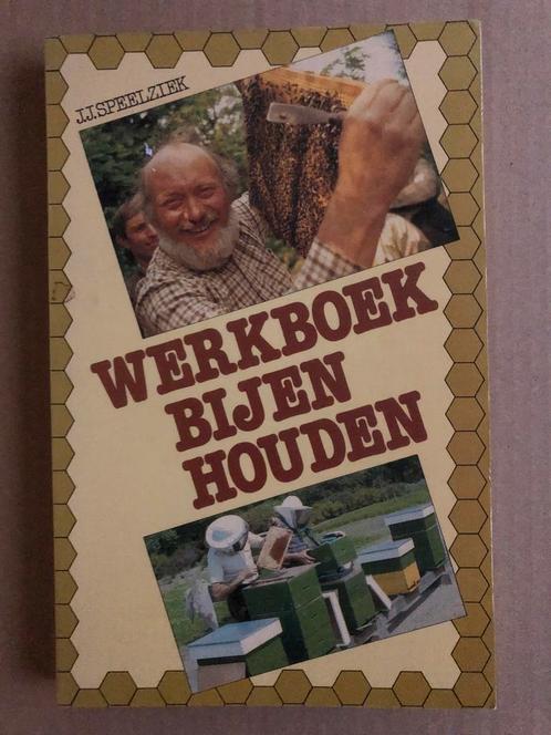 Werkboek Bijen Houden - in nieuwstaat, Boeken, Dieren en Huisdieren, Zo goed als nieuw, Overige diersoorten, Ophalen of Verzenden