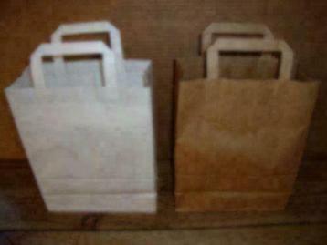 Papieren tassen voor uw winkel? Zes maten leverbaar.