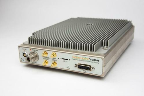 Signal Hound SM200B High End Spectrum Analyzer 20 GHz, Doe-het-zelf en Verbouw, Meetapparatuur, Elektriciteit, Nieuw, Verzenden