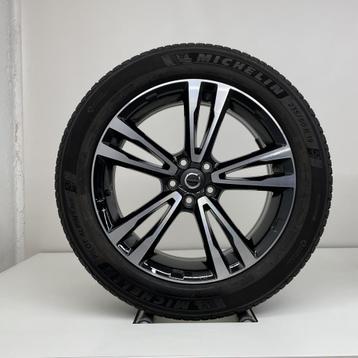 Volvo 19 inch inscription velgen + winterbanden XC40 V90CC