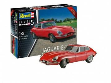 REVELL 07717 JAGUAR E-TYPE LIMITED EDITION 1/8