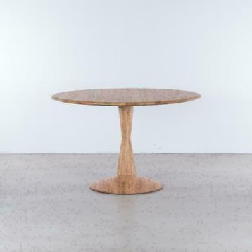 Ronde tafels van massief hout - Scandinavisch Design