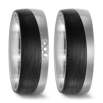 Trouwringen in Carbon en Titanium met diamant(en) per paar