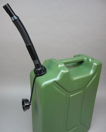 20 liter jerrycan voor brandstof, compleet met schenktuit!