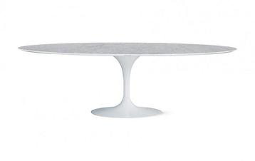 Saarinen Tulip tafel 235x121 Carrara marmeren blad