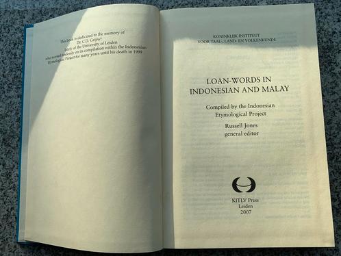 Loan-words in Indonesian and Malay + dvd, Boeken, Taal | Overige Talen, Gelezen, Non-fictie, Verzenden