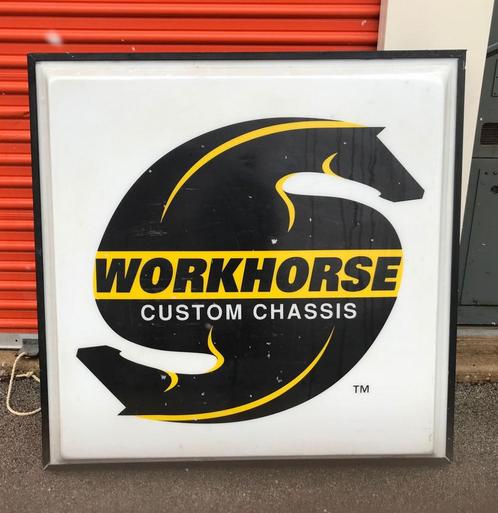 Workhorse Custom Chassis Lichtbak - Origineel, Verzamelen, Merken en Reclamevoorwerpen, Ophalen