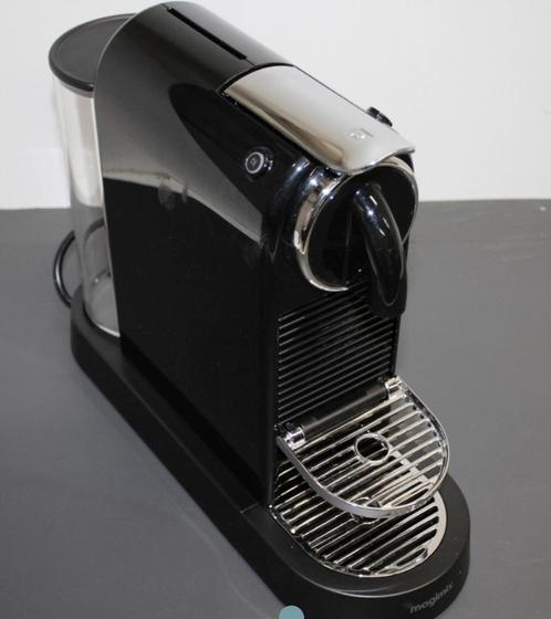 Magimix Citiz black M196 cm Nespresso koffiemachine, Witgoed en Apparatuur, Koffiezetapparaten, 4 tot 10 kopjes, Refurbished, Koffiepads en cups