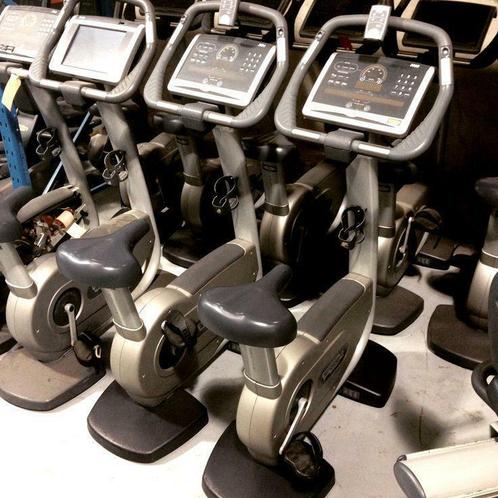 FAILISSEMENT hometrainers TECHNOGYM excite 500 / 700 serie, Sport en Fitness, Fitnessmaterialen, Zo goed als nieuw, Armen, Benen