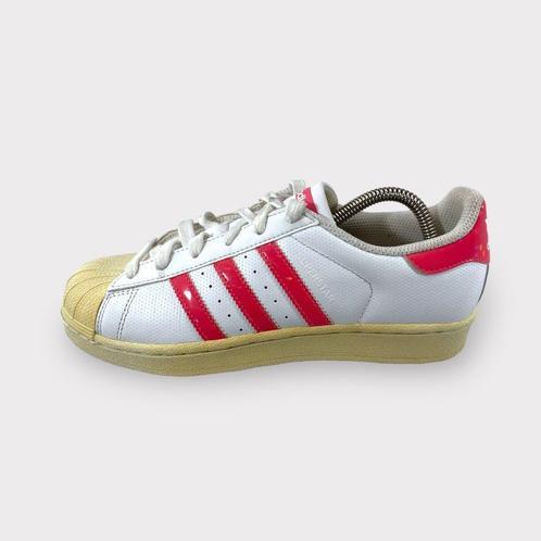 Adidas Superstar - Maat 38.5, Kleding | Dames, Schoenen, Sneakers of Gympen, Gedragen, Verzenden