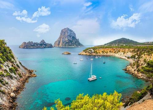 Ibiza, last minutes, hotels en appartementen, Vakantie, Vakantie | Aanbiedingen en Last minute