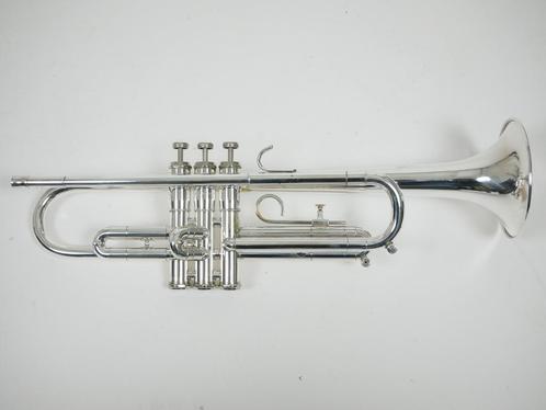 Trompet Bb Getzen 300 verzilverd/mooi, Muziek en Instrumenten, Blaasinstrumenten | Trompetten, Bes-trompet, Gebruikt, Met koffer