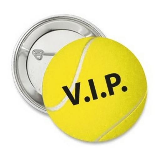 Button tennis VIP of een eigen tekst, Sport en Fitness, Tennis, Overige typen, Nieuw, Verzenden