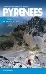 9781910240564 Mountaineering in the Pyrenees, Nieuw, Francois Laurens, Verzenden