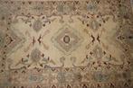 Ghazni - Vloerkleed - 139 cm - 91 cm - Tapis, Huis en Inrichting, Stoffering | Tapijten en Kleden, Nieuw