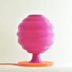 Benga studio - Tafellamp - LAMPALA fuchsia en oranje -