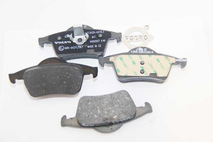 Remblokset Achterzijde ORIGINEEL VOLVO, Auto-onderdelen, Remmen en Aandrijving, Ophalen of Verzenden