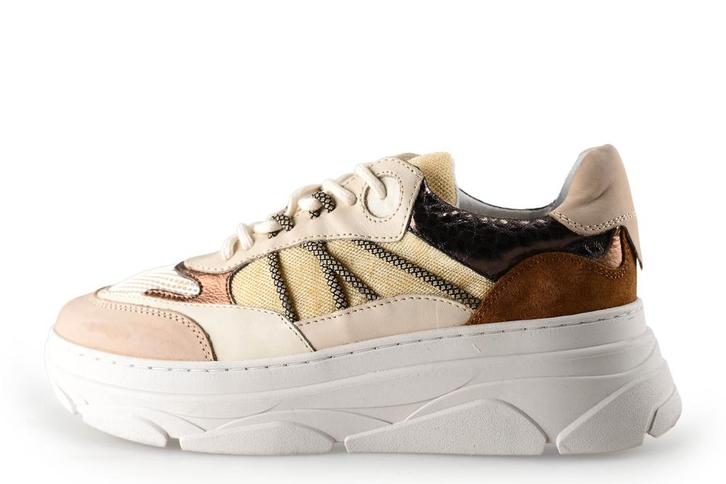Nelson sneakers in maat 42 Beige | 15% korting, Kleding | Dames, Schoenen, Beige, Zo goed als nieuw, Sneakers of Gympen, Verzenden