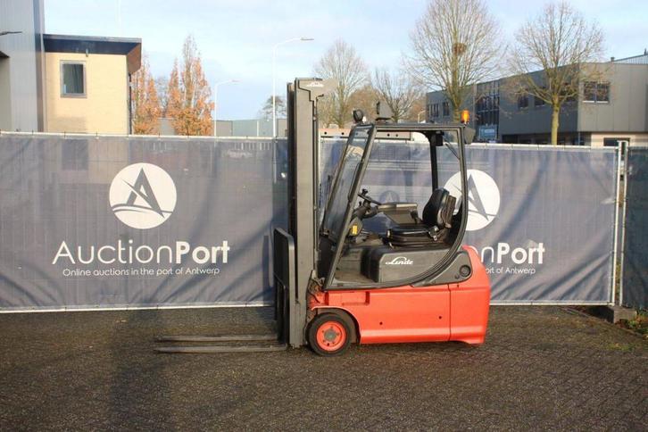 Veiling: Heftruck Linde E16-02 Elektrisch 1600kg 2001, Zakelijke goederen, Machines en Bouw | Heftrucks en Intern transport, Heftruck