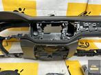 Volkswagen T-roc Dashboard set 2017-Heden 2GA857008 Facelift, Ophalen, Gebruikt, Volkswagen