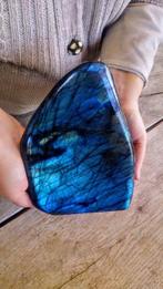 labradoriet Verbazingwekkende blauwe turquoise kleuren -