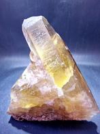 Citrine Kristal - Hoogte: 120 mm - Breedte: 110 mm- 865 g -, Verzamelen, Mineralen en Fossielen