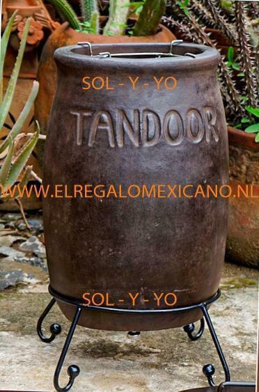 SOL-Y-YO tandoor Indiase klei tuinoven 87cm. hoog bruin, Tuin en Terras, Houtskoolbarbecues, Nieuw, Met accessoires, Ophalen of Verzenden