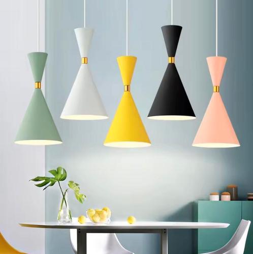 Moderne Lamp – Driehoek Minimalistisch Design Eetkamerlamp, Antiek en Kunst, Antiek | Lampen, Verzenden