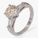 950PT Platina ring – 2,22CT Diamant (1,86CT centrale steen), Overige materialen, Wit, Nieuw, Kleiner dan 17