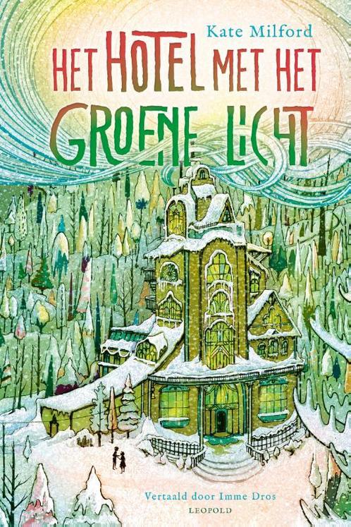 Het hotel met het groene licht 9789025884185 Kate Milford, Boeken, Overige Boeken, Gelezen, Verzenden