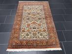 Isphahan - Tapijt - 180 cm - 120 cm, Huis en Inrichting, Stoffering | Tapijten en Kleden, Nieuw