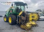 John Deere 8500 - Hakselaar + Maïsbek + graspick-up, Zakelijke goederen, Agrarisch | Werktuigen, Ophalen of Verzenden
