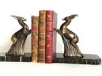 Art Deco boekensteunen , voorstelling van twee elegante