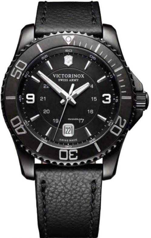 Victorinox Swiss Army Maverick Black Edition Horloge 43 mm, Sieraden, Tassen en Uiterlijk, Horloges | Heren, Verzenden