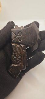 Mooi Hongshan Acha amulet, gesmeed met de Feniks. - Amulet, Antiek en Kunst