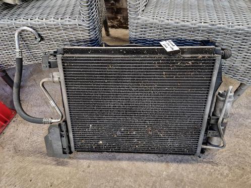 Radiateur inclusief koelventilator Renault Clio 1.2 16v, Auto-onderdelen, Motor en Toebehoren, Gebruikt, Renault, Ophalen
