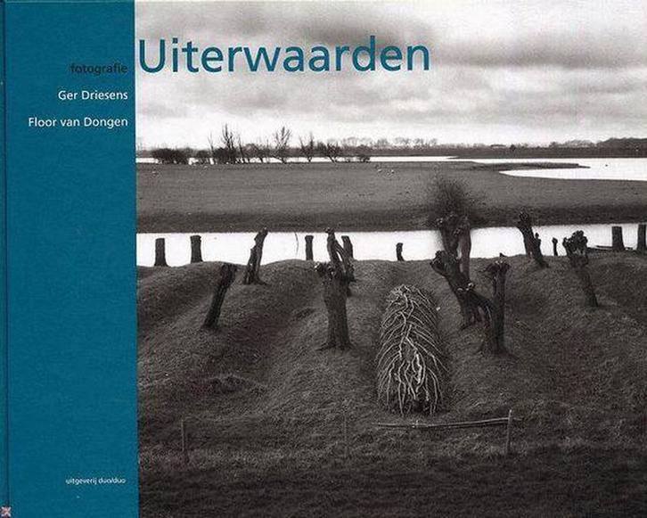 Uiterwaarden / Plekken in Nederland / IV 9789072971883, Boeken, Kunst en Cultuur | Fotografie en Design, Zo goed als nieuw, Verzenden