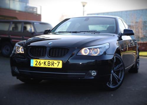 BMW 5-Serie 3.0 530i AUTOMAAT 2009 Zwart- XENON/NAP/TREKHAAK, Auto's, BMW, Origineel Nederlands, Onderhoudsboekje, Te koop, Automaat