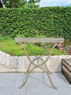 Bijzettafel - IJzer, Metaal