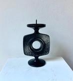 Berliner Eisenguss - Erich John - Kaarsenstandaard met oor -