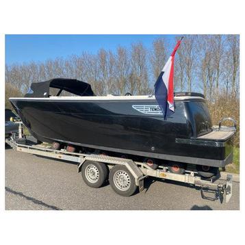 Bieden: TENDR 23 Outboard 7 meter polyester sloep zwart beschikbaar voor biedingen