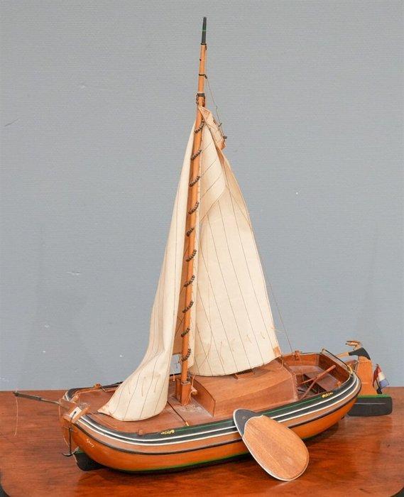 Een model van een Botter - Modelschip, Hobby en Vrije tijd, Modelauto's | 1:5 tot 1:12