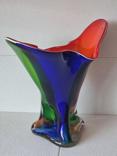 Makora Krosno - Vaas - Glas - Geblazen glazen vaas, Antiek en Kunst, Kunst | Designobjecten