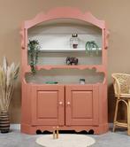 Unieke vintage buffetkast in warme terracotta tint, 100 tot 150 cm, 200 cm of meer, Vintage, electisch, Eikenhout