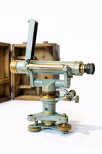 Theodoliet - 1940-1950 - Frankrijk - ancien de géomètre